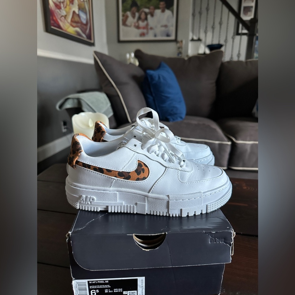 NIKE AIR FORCE 1 PIXEL WHITE LEOPARD PRINT